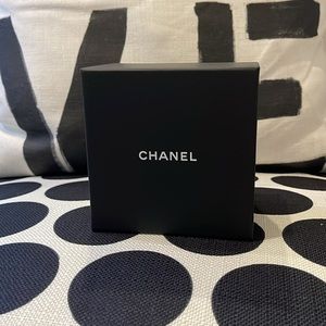 Chanel Box